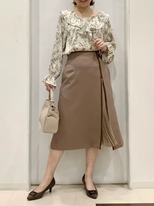 ANY SIS 横田 コーディネート画像