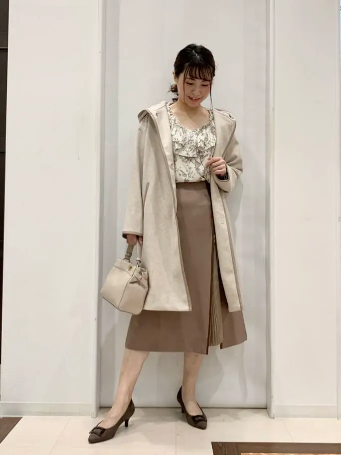 ANY SIS 横田 コーディネート画像