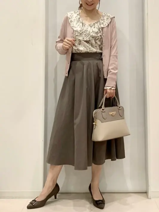 ANY SIS 横田 コーディネート画像