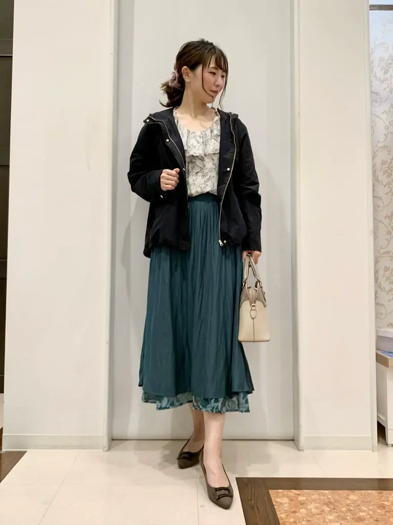 ANY SIS 横田 コーディネート画像