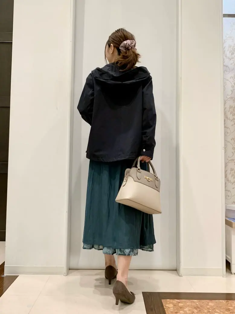 ANY SIS 横田 コーディネート画像