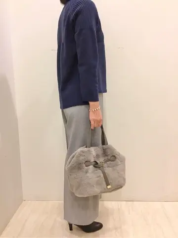 ANY SIS 藤森 コーディネート画像