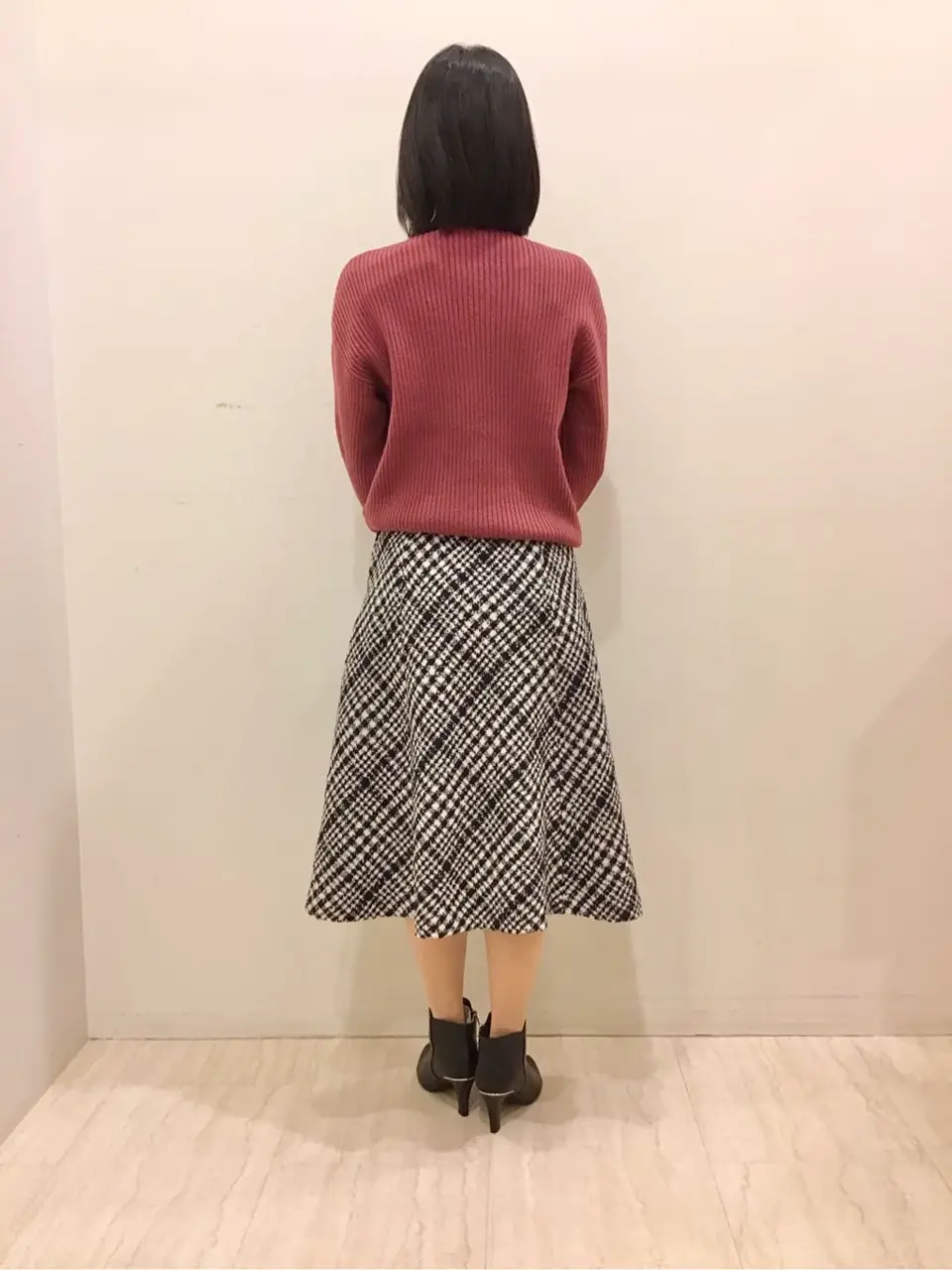 ANY SIS 藤森 コーディネート画像