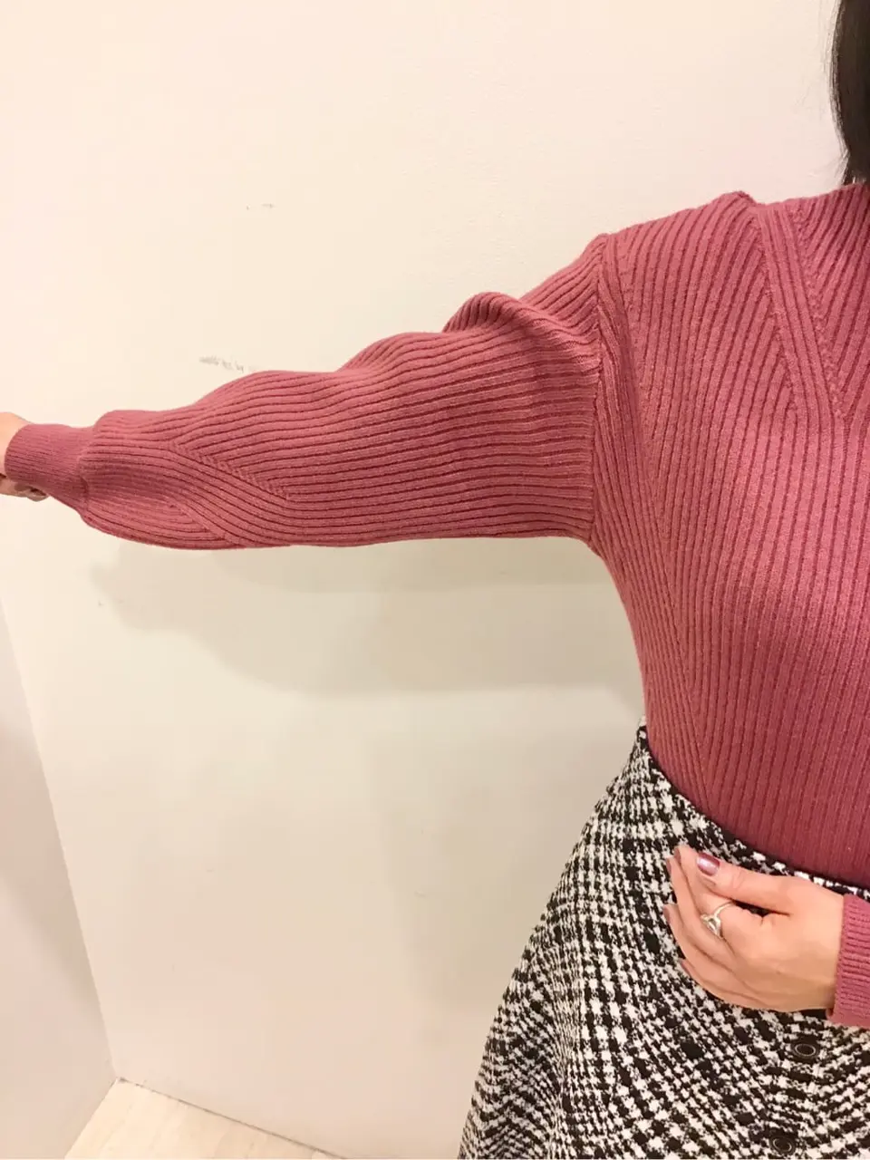 ANY SIS 藤森 コーディネート画像