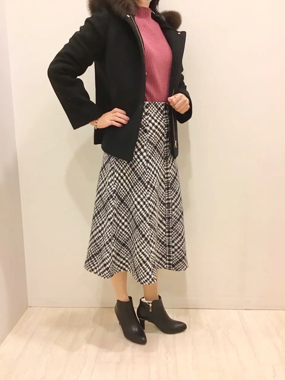 ANY SIS 藤森 コーディネート画像