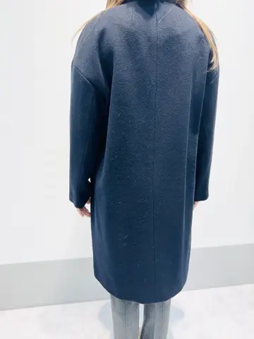 ANY SIS 岡本 コーディネート画像