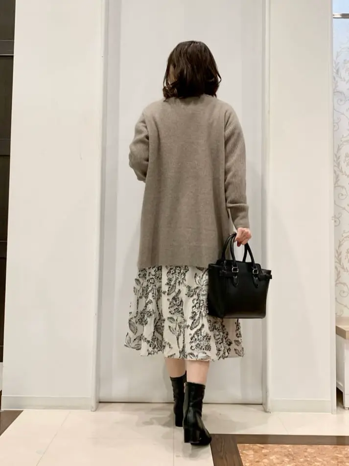 ANY SIS 横田 コーディネート画像