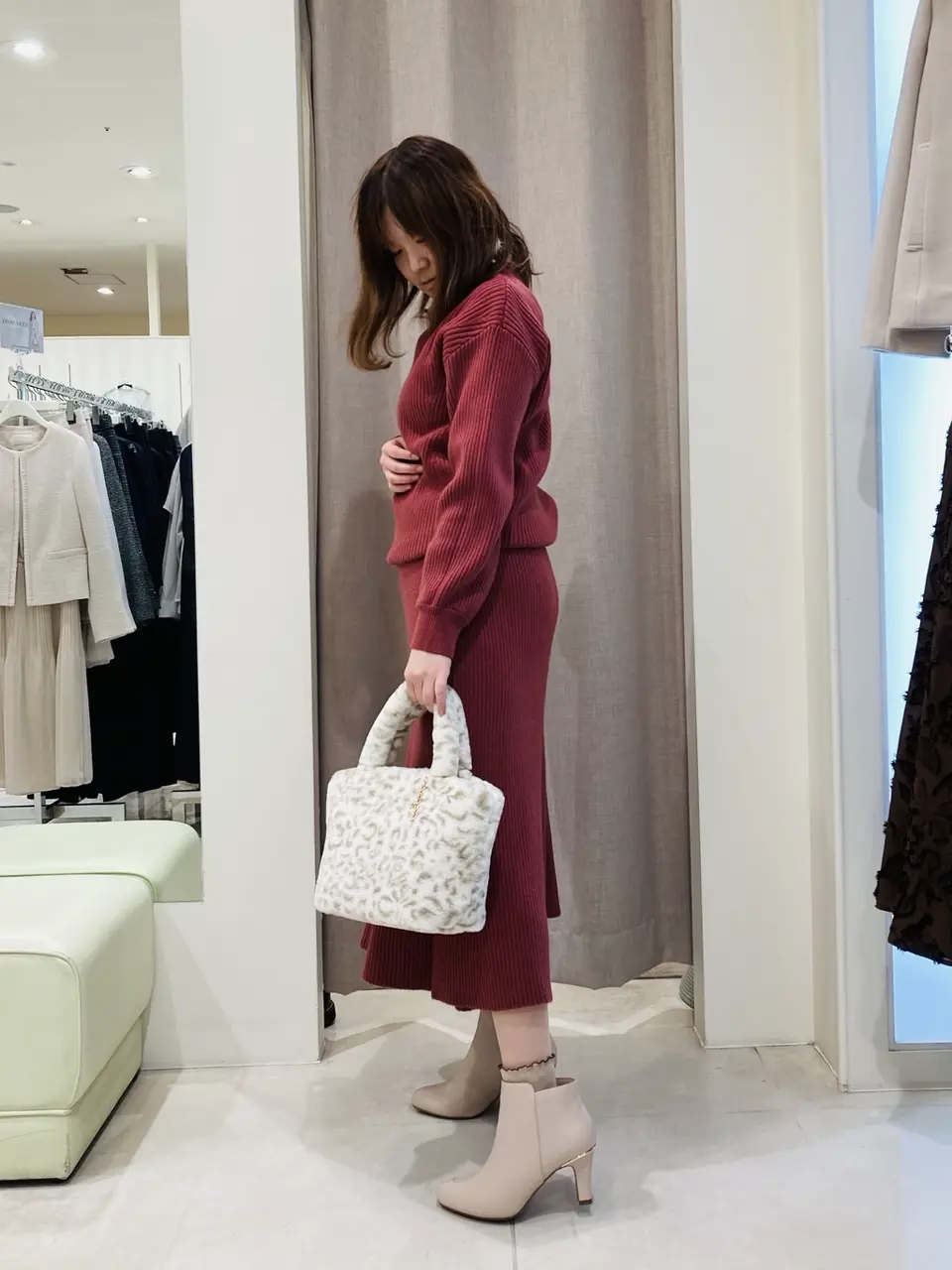 ANY SIS 川根　彩 コーディネート画像