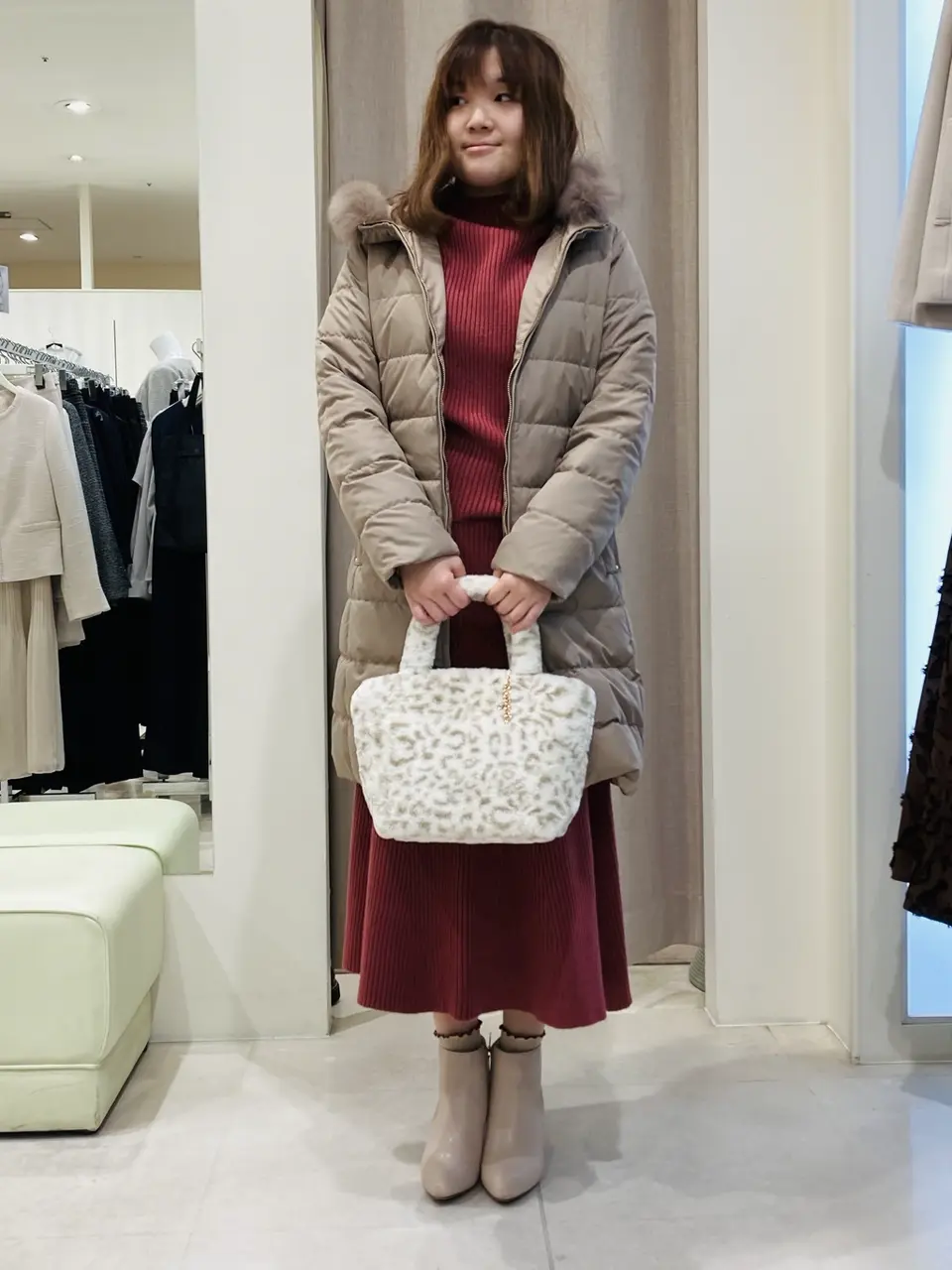 ANY SIS 川根　彩 コーディネート画像