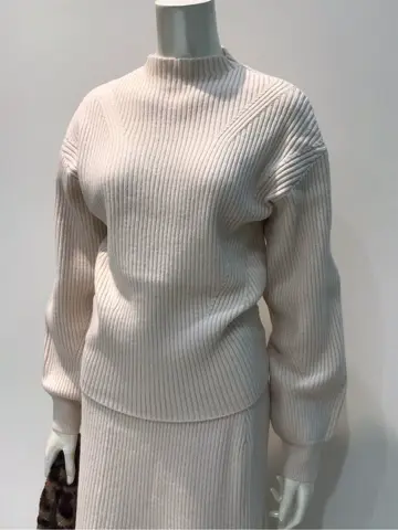 ANY SIS 布川 コーディネート画像