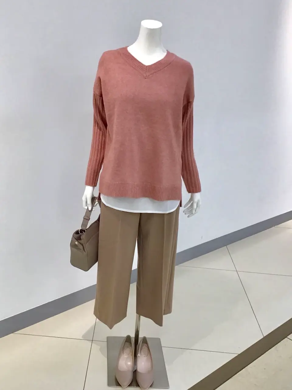 ANY SIS 本田 コーディネート画像