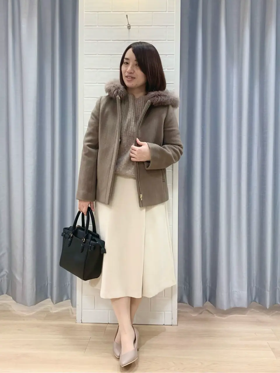 ANY SIS 丸岡 コーディネート画像