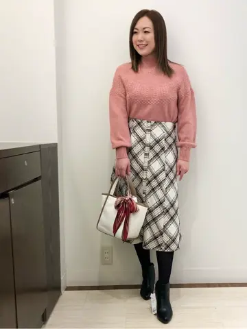 ANY SIS スタッフ コーディネート画像