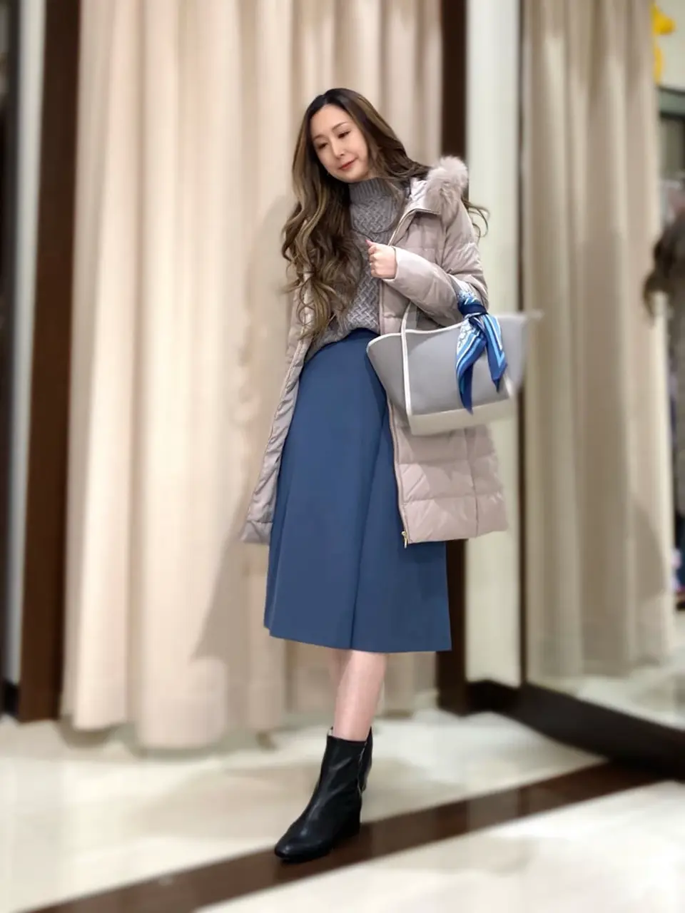 ANY SIS STAFF コーディネート画像