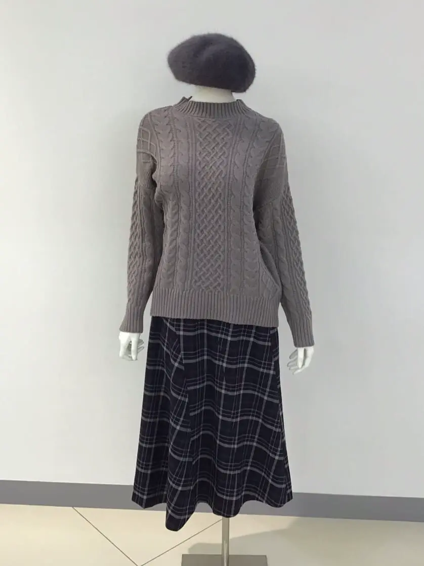 ANY SIS 橋本 コーディネート画像