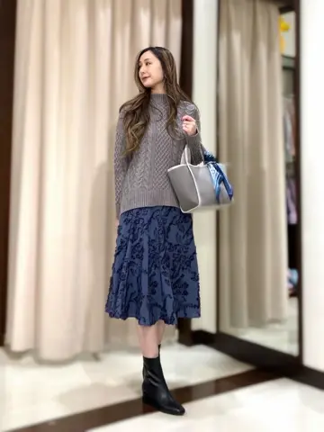 ANY SIS STAFF コーディネート画像