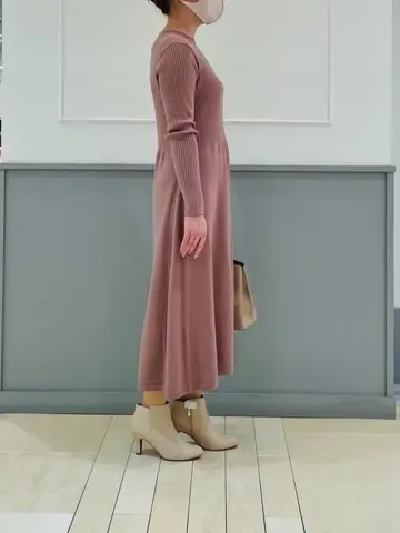 ANY SIS 咲本 コーディネート画像