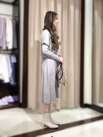 ANY SIS STAFF コーディネート画像