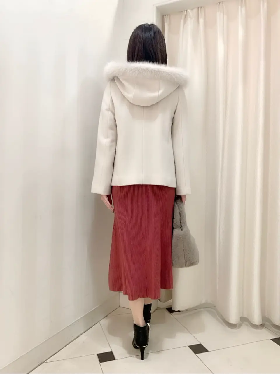 ANY SIS 金井 コーディネート画像