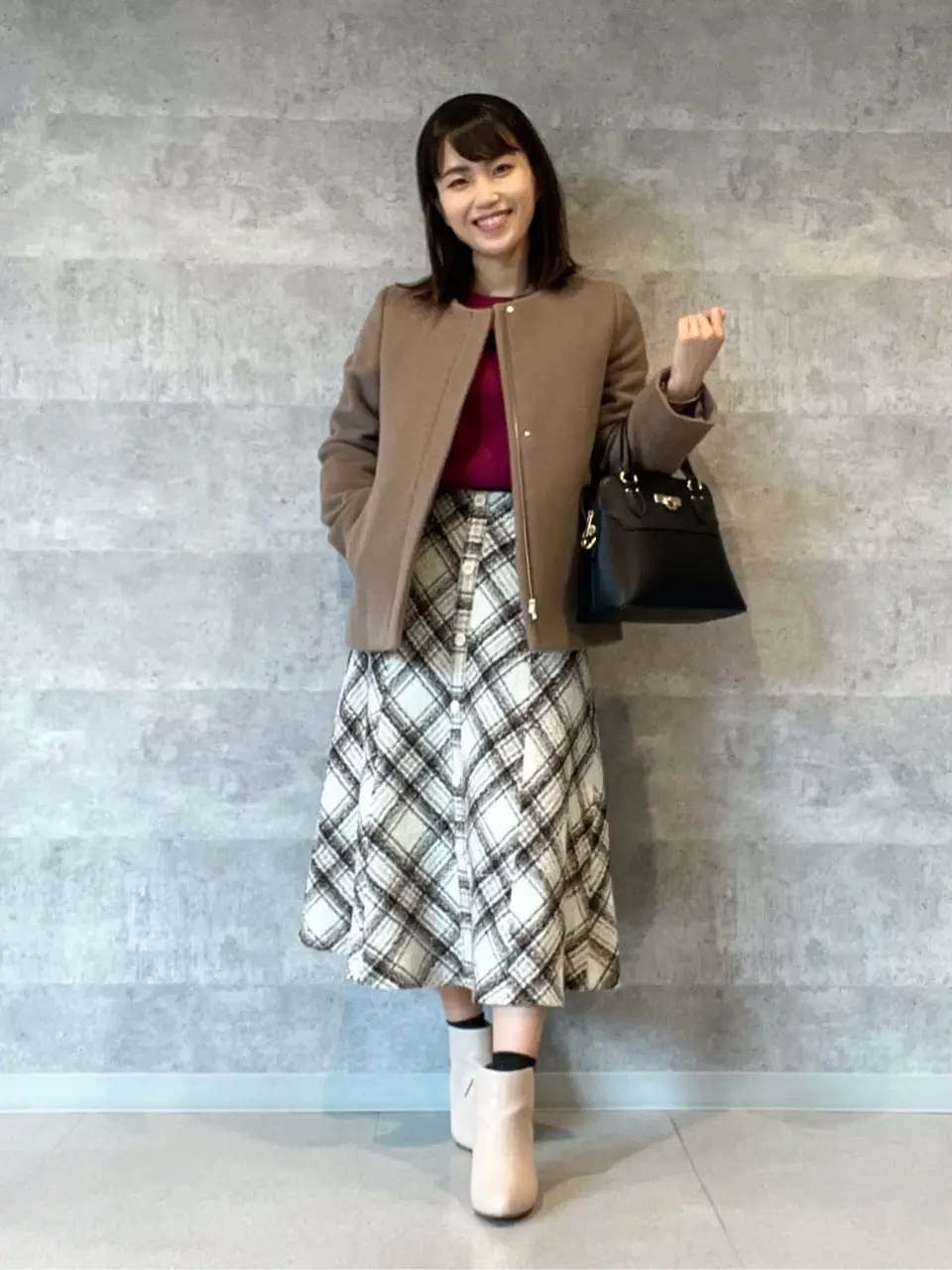 ANY SIS スタッフ コーディネート画像