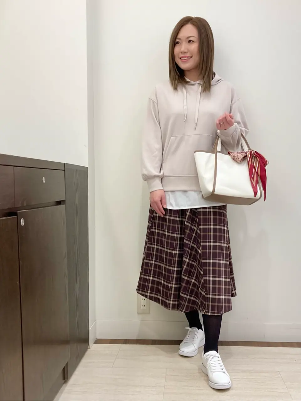 ANY SIS スタッフ コーディネート画像