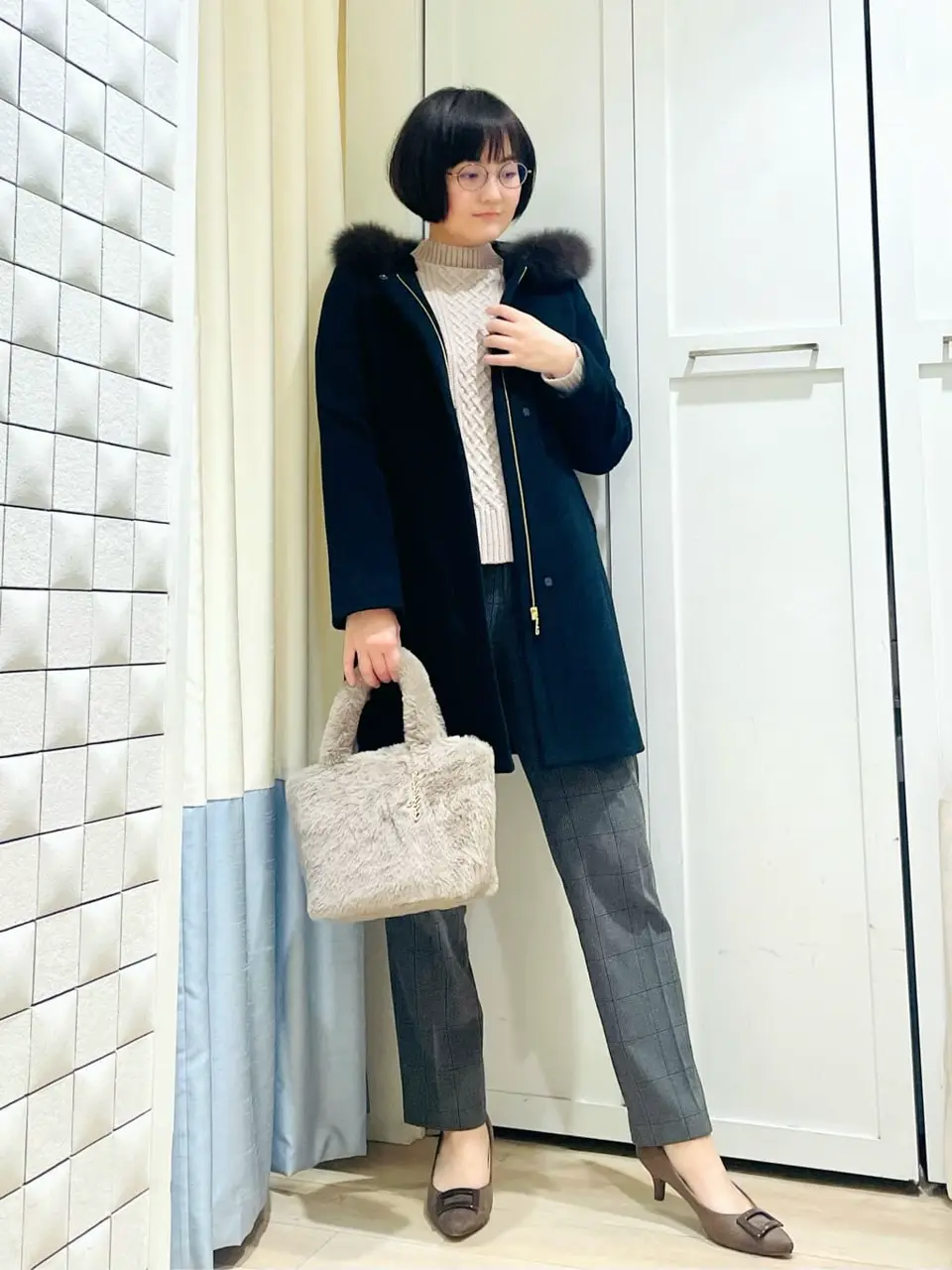 ANY SIS スタッフ コーディネート画像