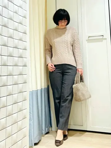 ANY SIS スタッフ コーディネート画像