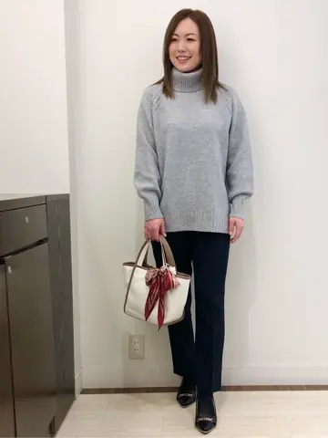 ANY SIS スタッフ コーディネート画像