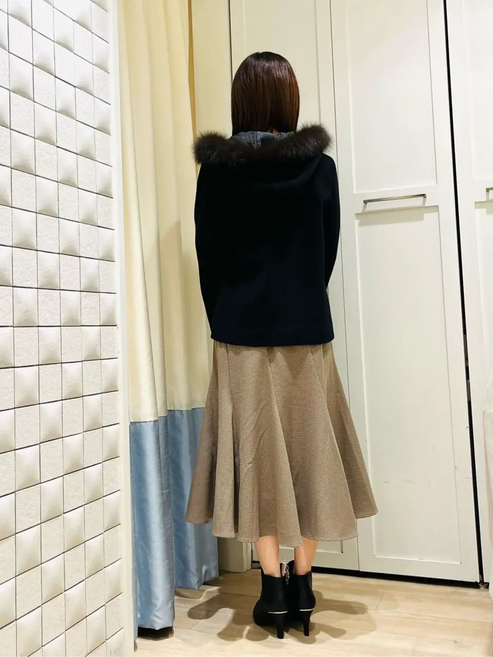 ANY SIS スタッフ コーディネート画像