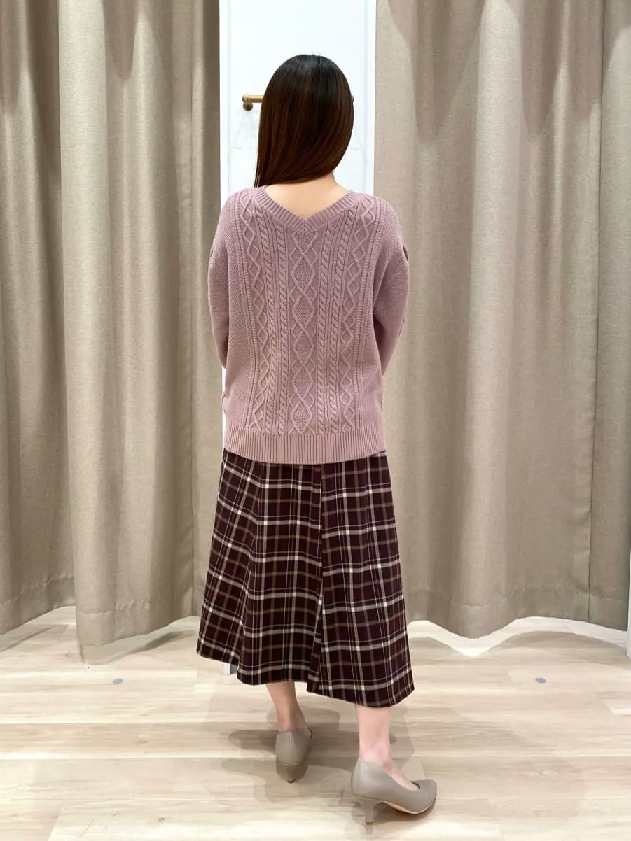 ANY SIS 瀬野 コーディネート画像