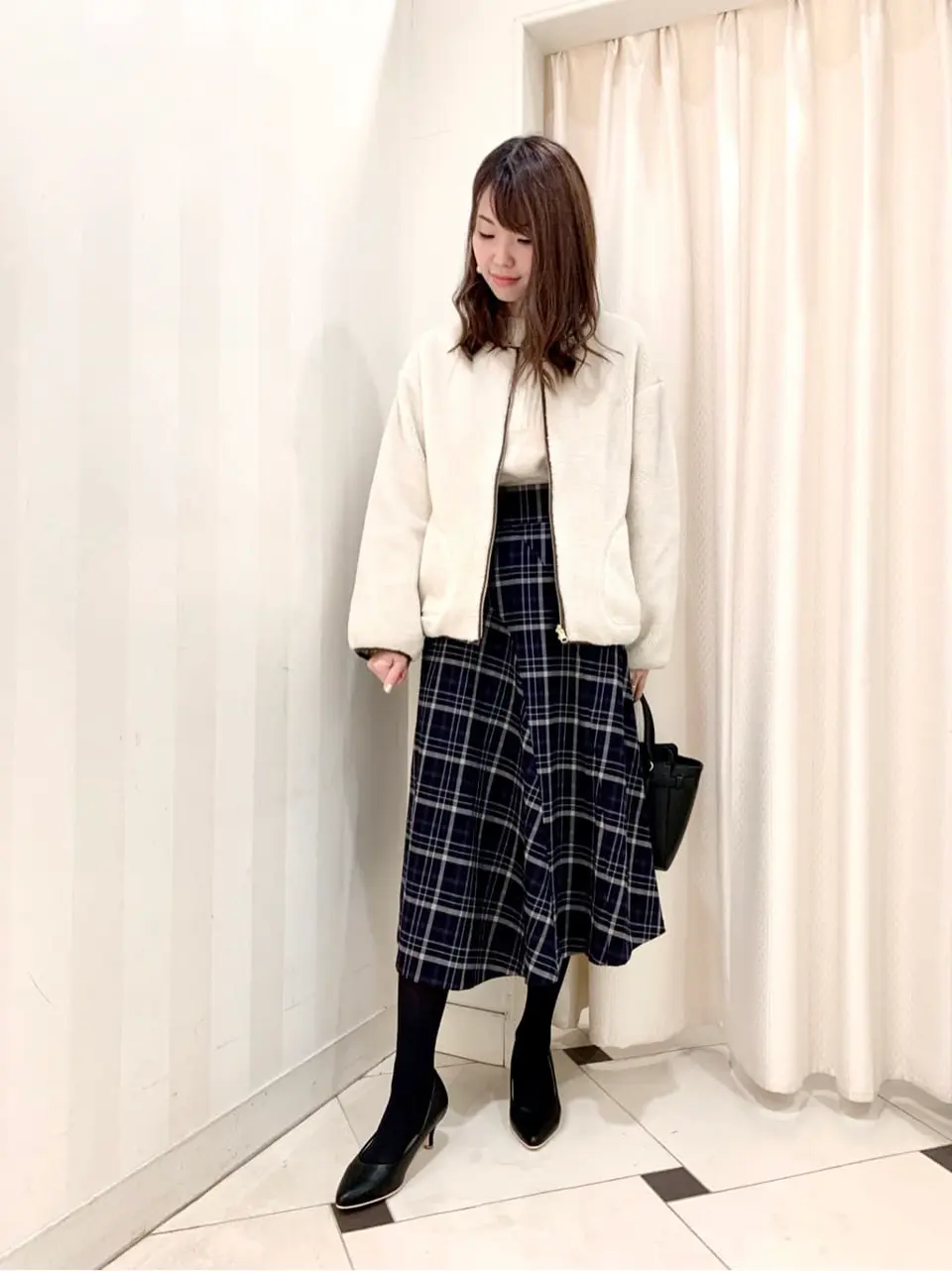 ANY SIS 金井 コーディネート画像