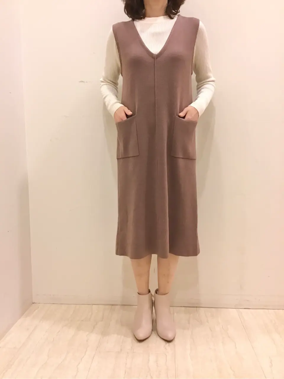 ANY SIS スタッフ コーディネート画像