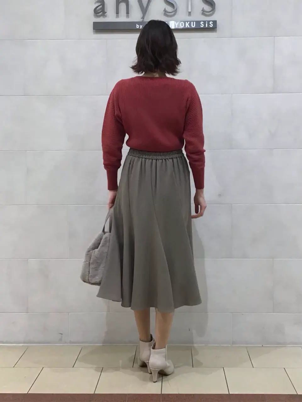 ANY SIS 髙橋 コーディネート画像