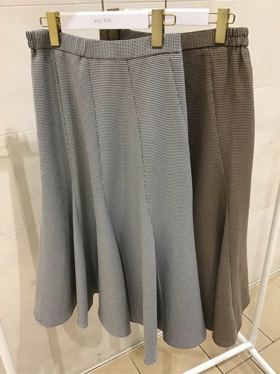 ANY SIS 髙橋 コーディネート画像