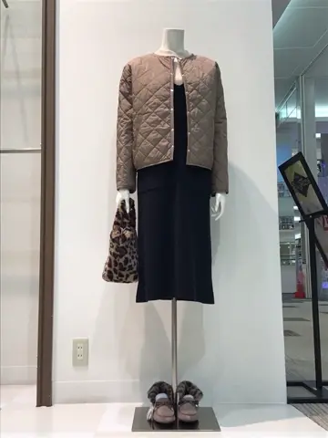 ANY SIS 布川 コーディネート画像