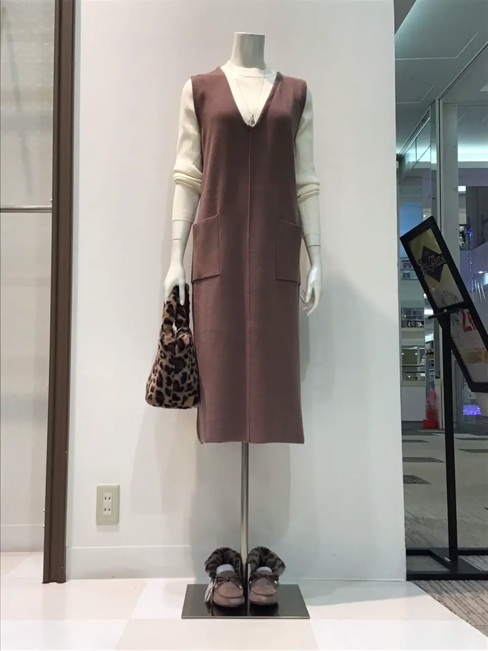 ANY SIS 布川 コーディネート画像