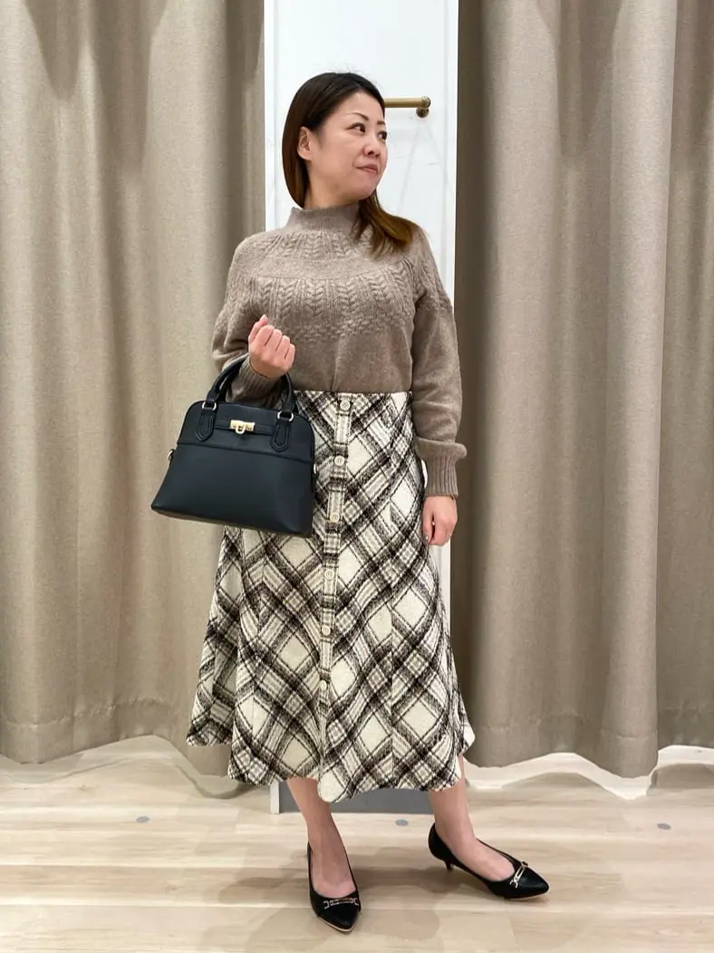 ANY SIS 瀬野 コーディネート画像