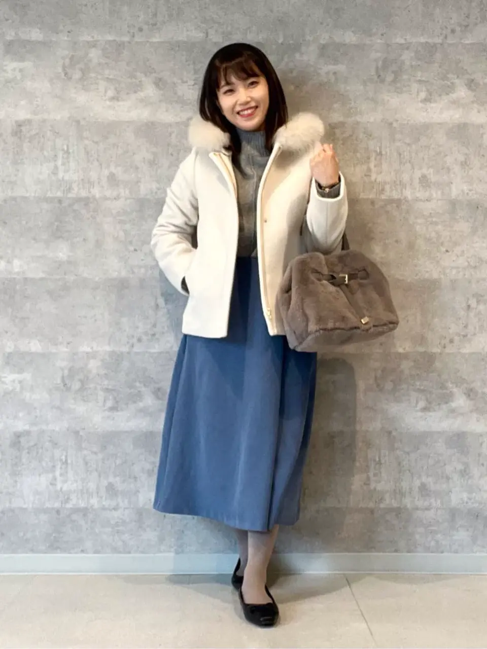 ANY SIS スタッフ コーディネート画像