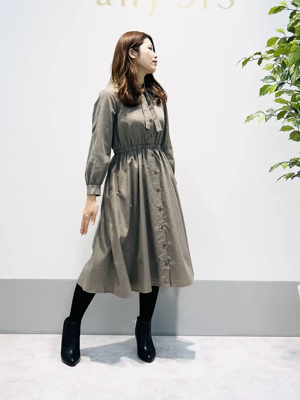 ANY SIS 岡本 コーディネート画像