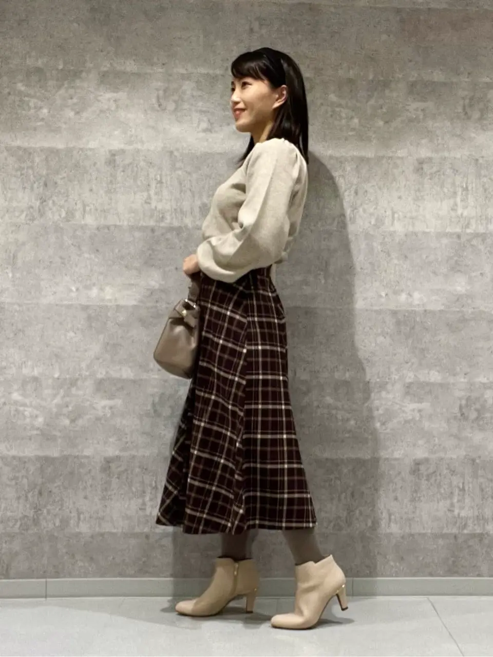 ANY SIS スタッフ コーディネート画像