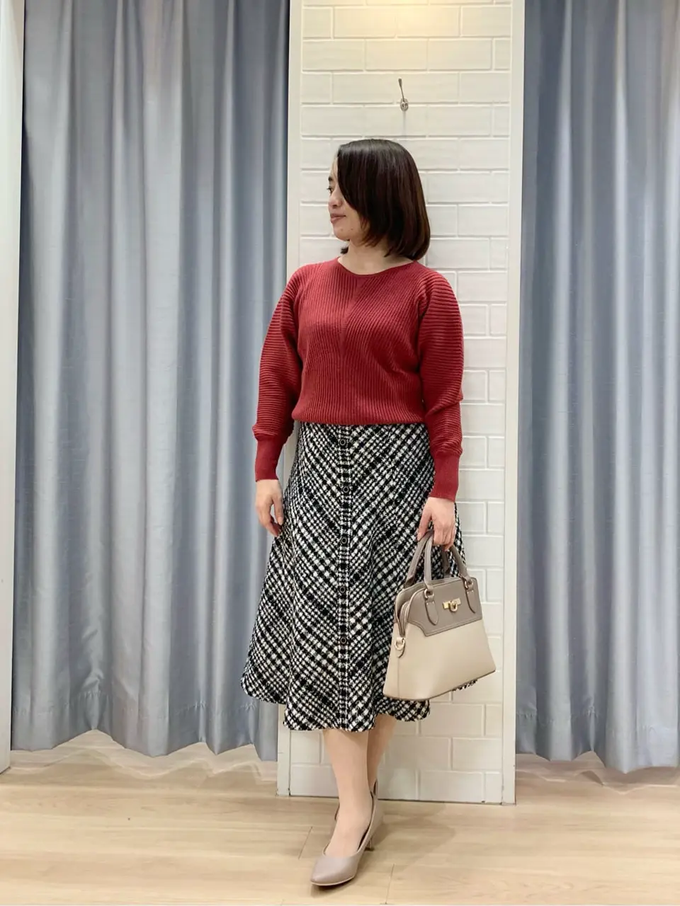 ANY SIS 丸岡 コーディネート画像