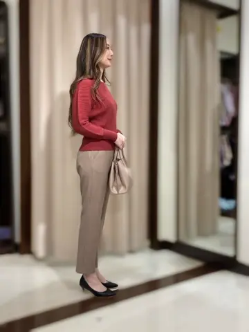 ANY SIS STAFF コーディネート画像