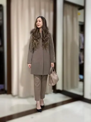 ANY SIS STAFF コーディネート画像