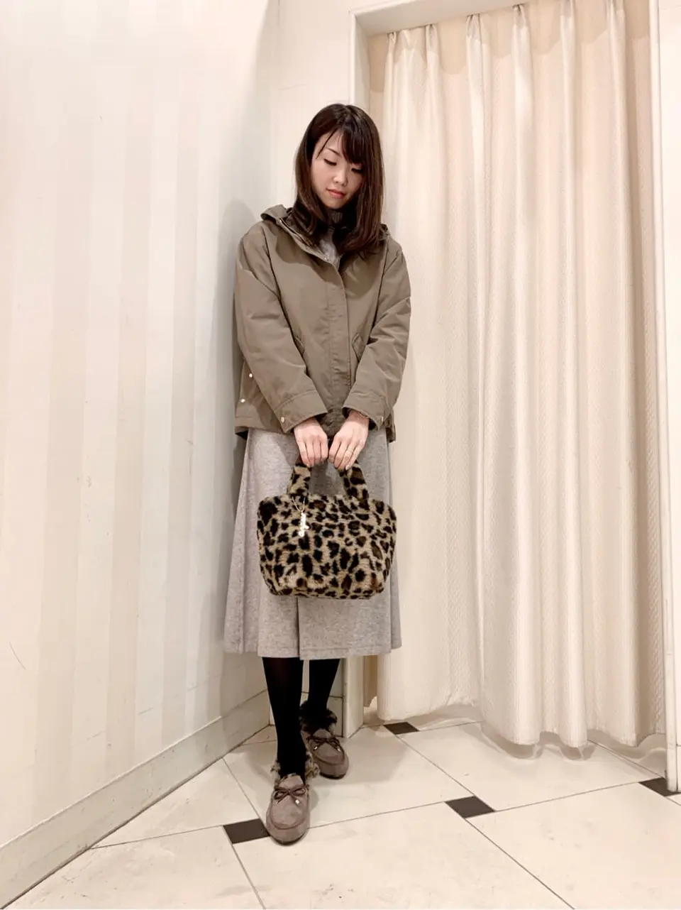 ANY SIS 金井 コーディネート画像