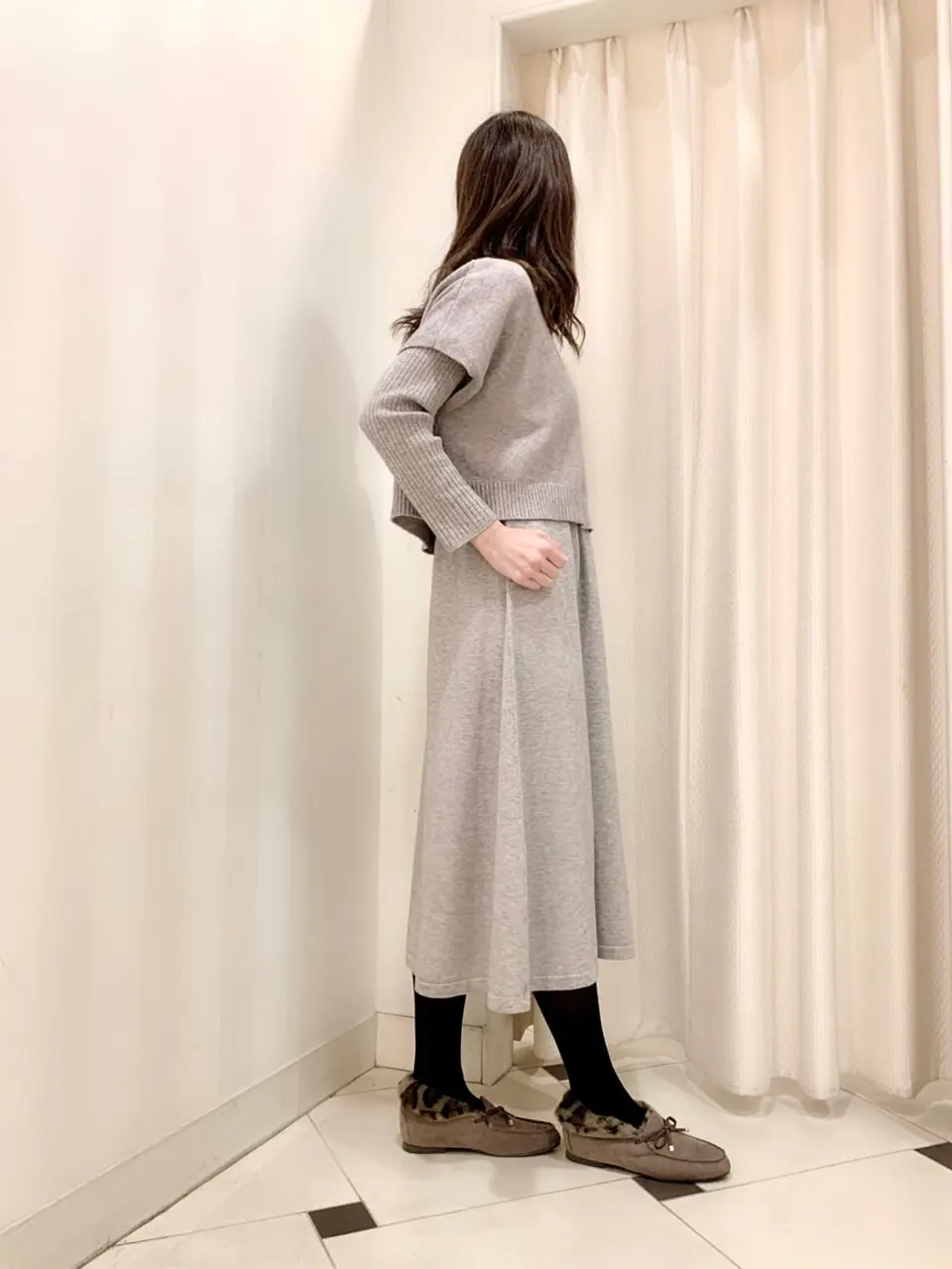 ANY SIS 金井 コーディネート画像