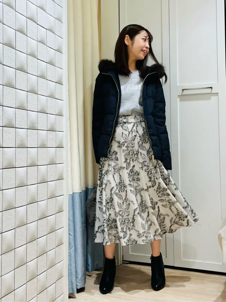 ANY SIS スタッフ コーディネート画像