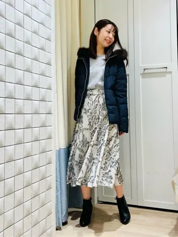 ANY SIS スタッフ コーディネート画像