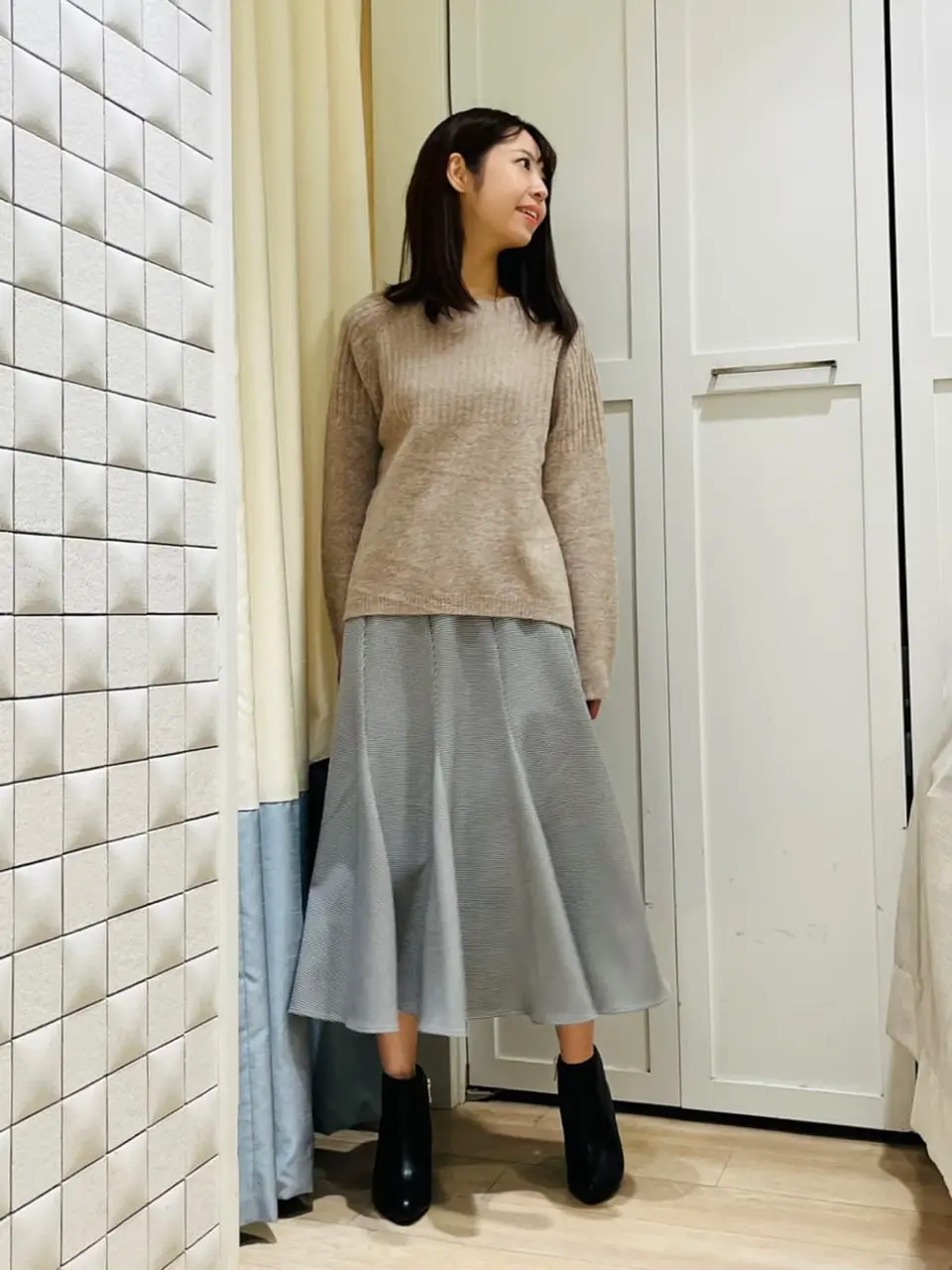 ANY SIS スタッフ コーディネート画像