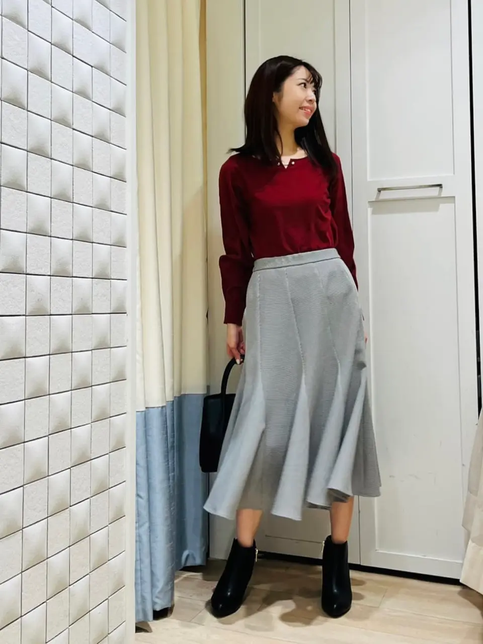 ANY SIS スタッフ コーディネート画像