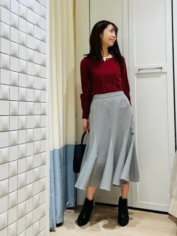 ANY SIS スタッフ コーディネート画像